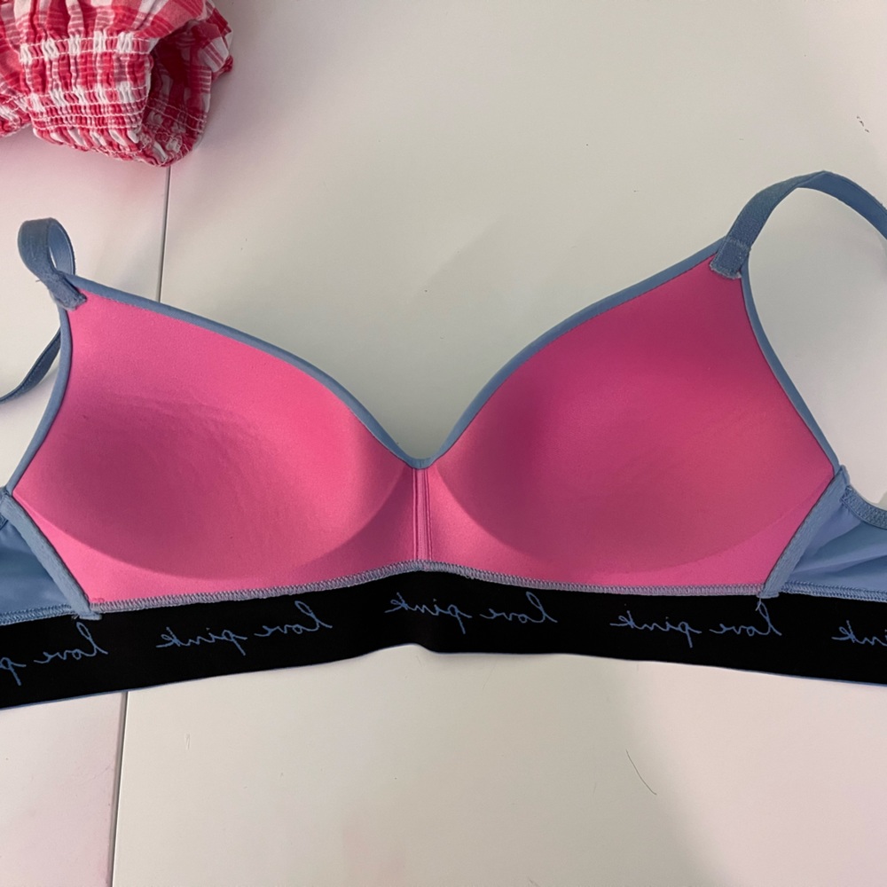 Selling two pink bras black and light blue size 34A - Picture 5 of 8